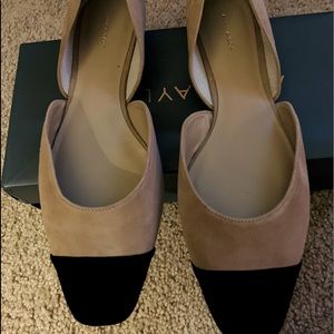 Ann Taylor Cap-toe Flats